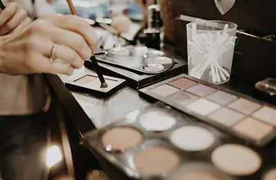 Curso Profissional de Maquiagem